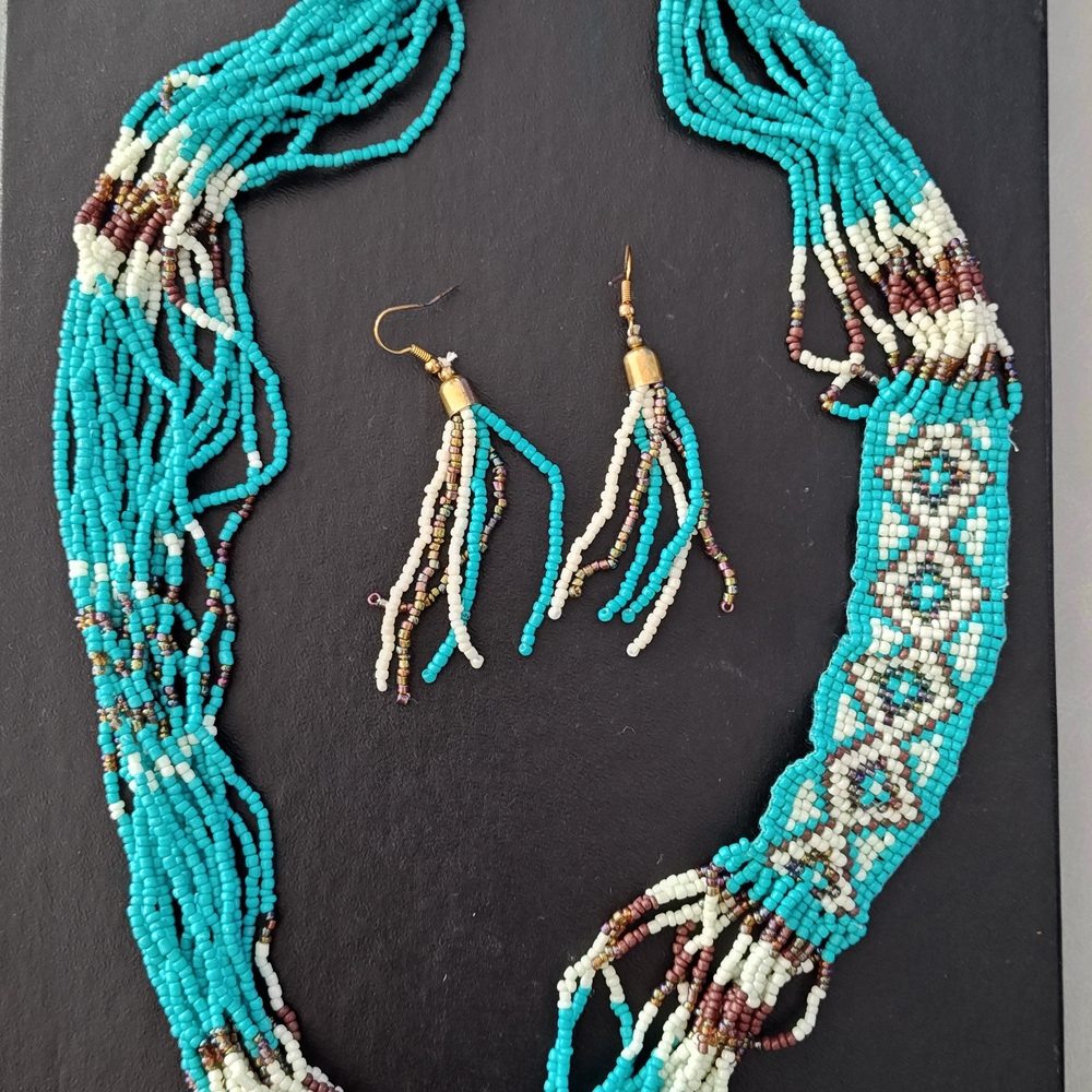 16-strands Beaded Necklace And 6-Strands Beaded Earrings,Vintage Native American
